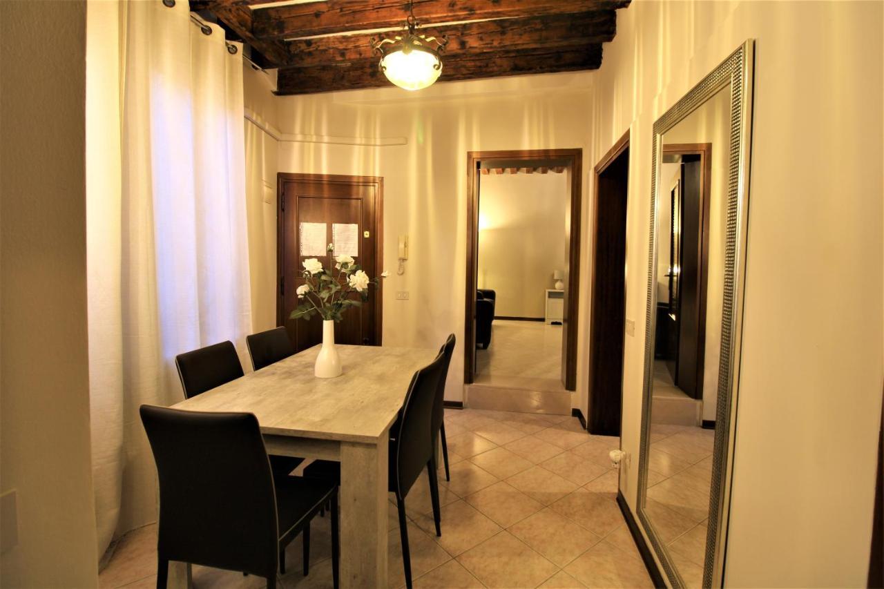 And Spacious Venecia
